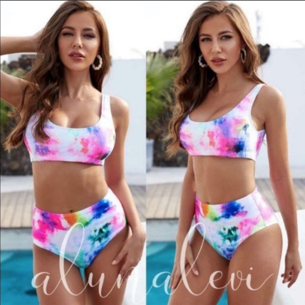 Pop of Color Bikini 🌸